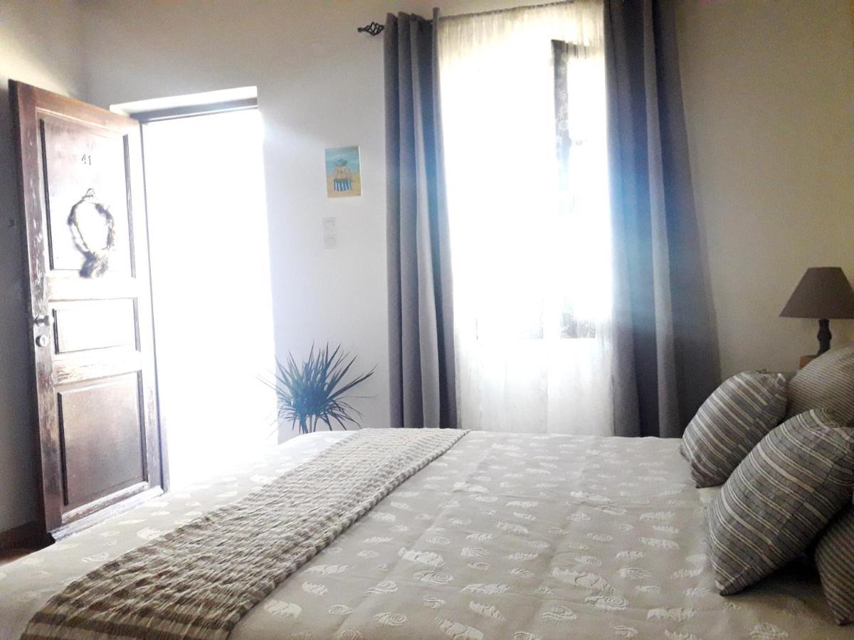 אזולימנוס Cochili Rooms & Apartments מראה חיצוני תמונה